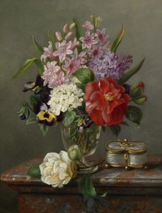 Fiori primaverili in vaso
